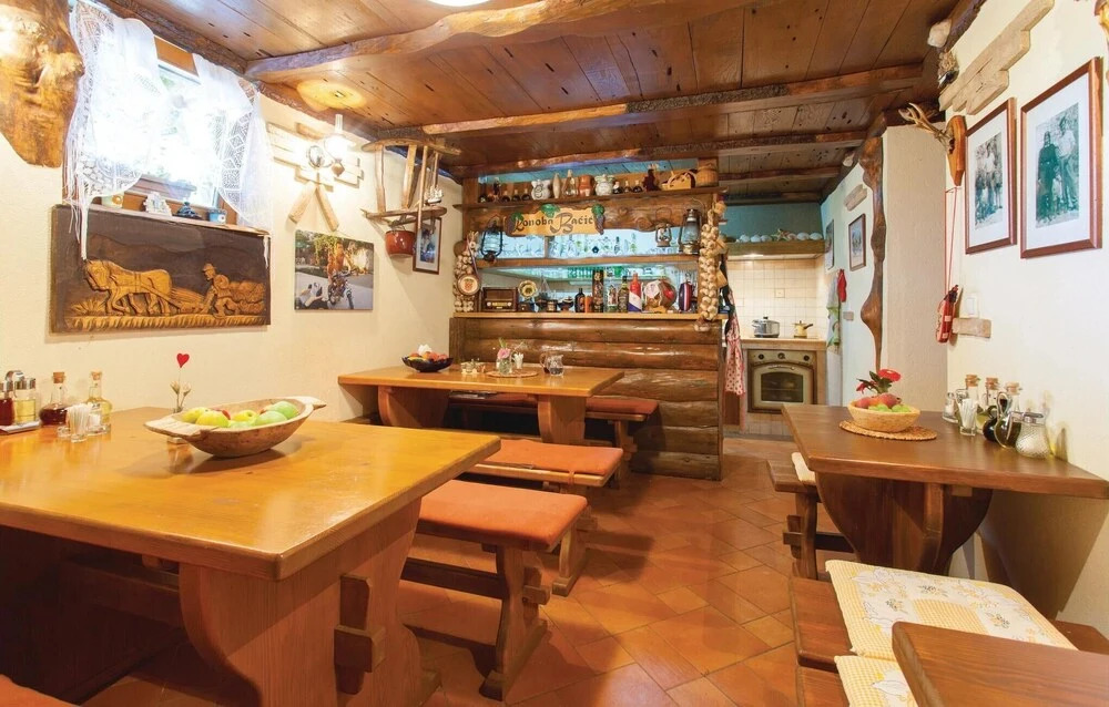 Beautiful Home in Malinska With Wifi and 3 Bedrooms