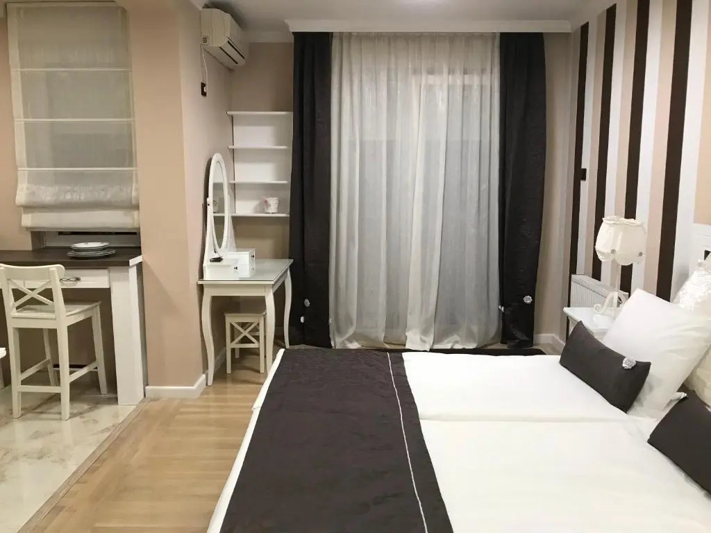 Lux new white apartment
