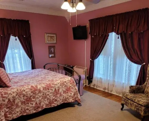 Prairie House Manor Bed and Breakfast