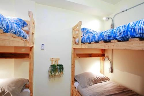 2W Cafe & Hostel