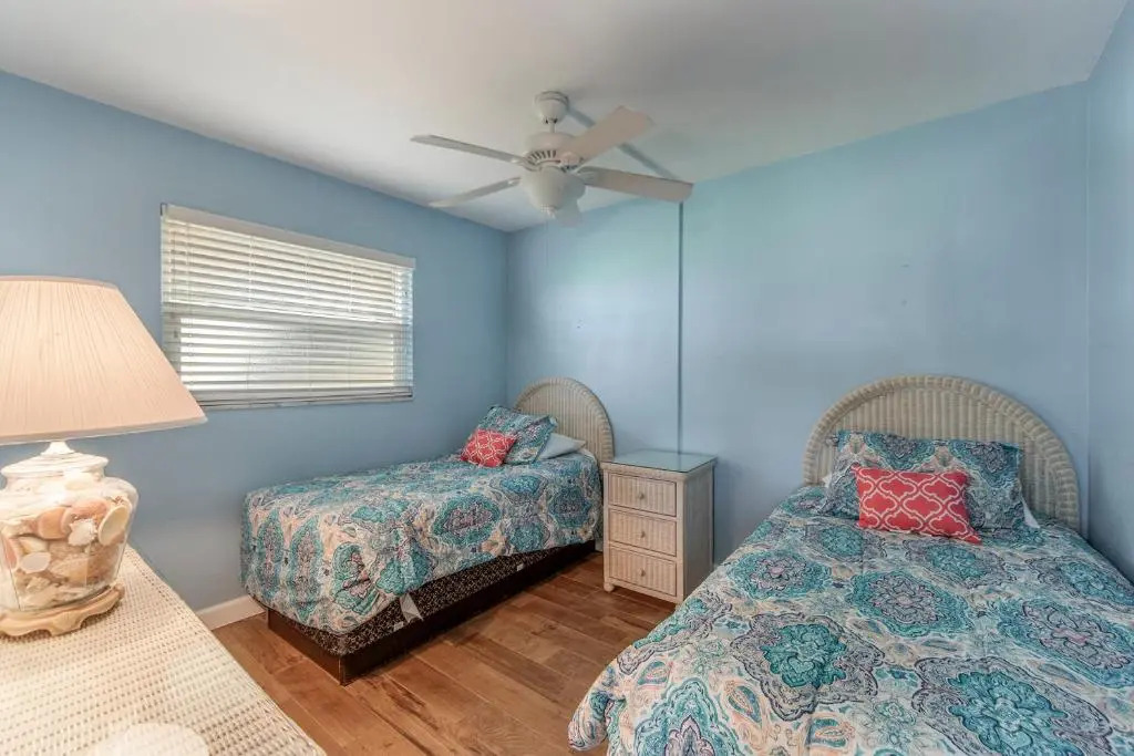 #121 at Surf Song Resort 2 Br condo by RedAwning