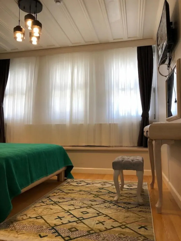 White Island Boutique Otel