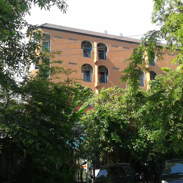 Baan Khun Mae Apartment