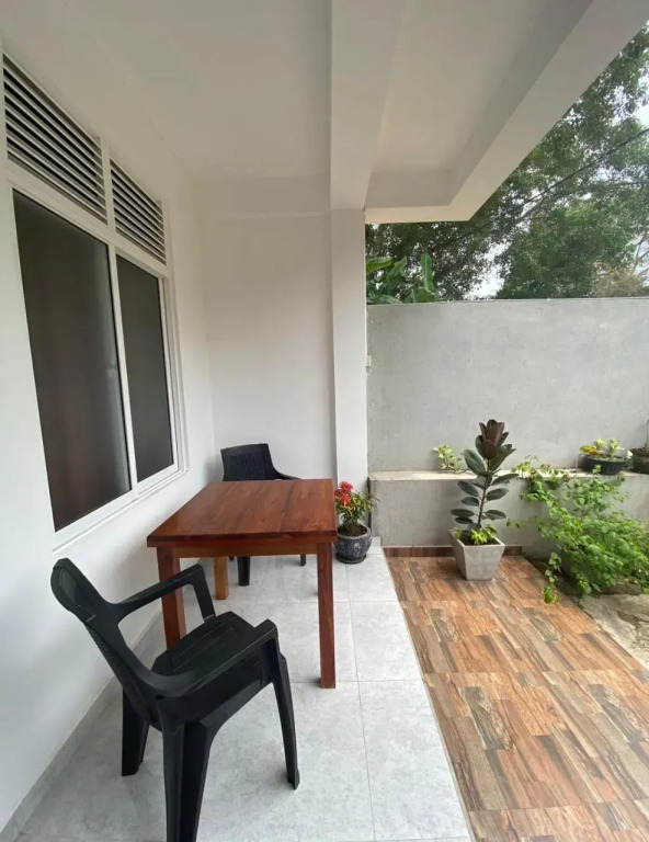 senarathna guest house