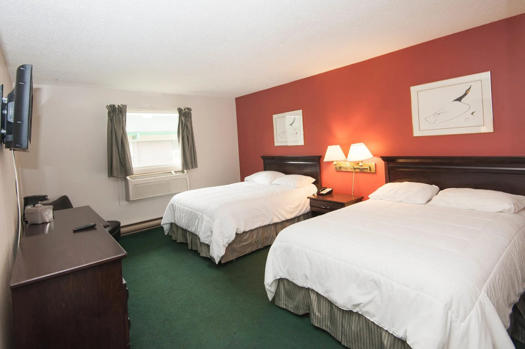 Burntwood Hotel and Restaurant
