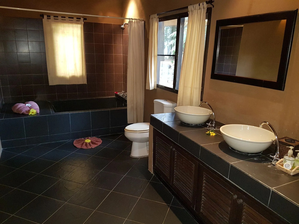 Melina Beach Front Bungalows
