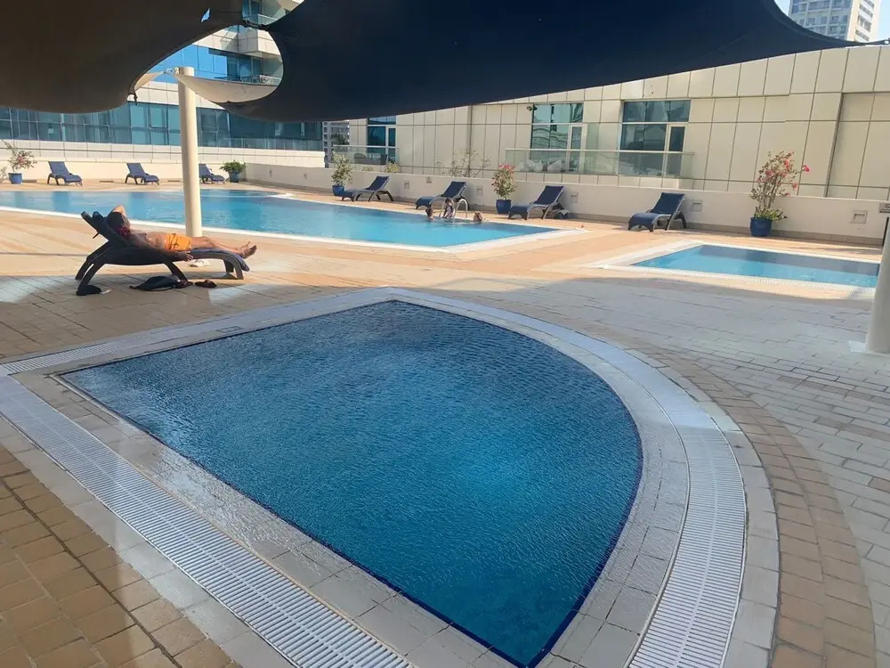 Stunning Apartment at Dora Bay Dubai Marina