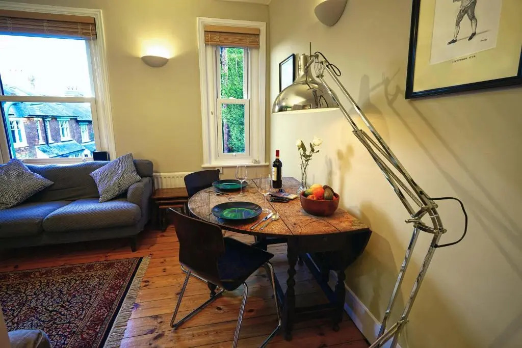 Boscobel Apartments