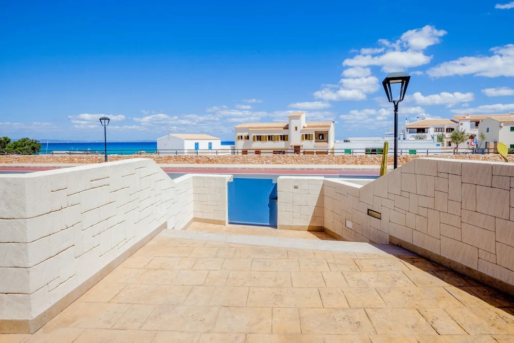 Apartamentos Es Caló