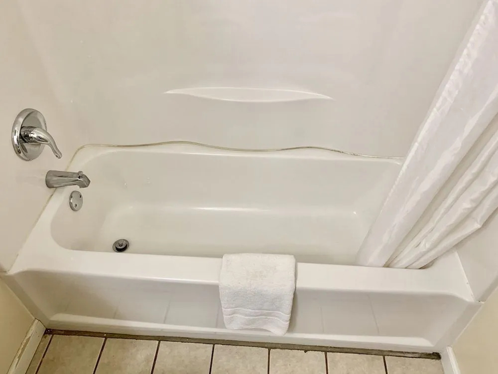 Thumb Heritage Inn