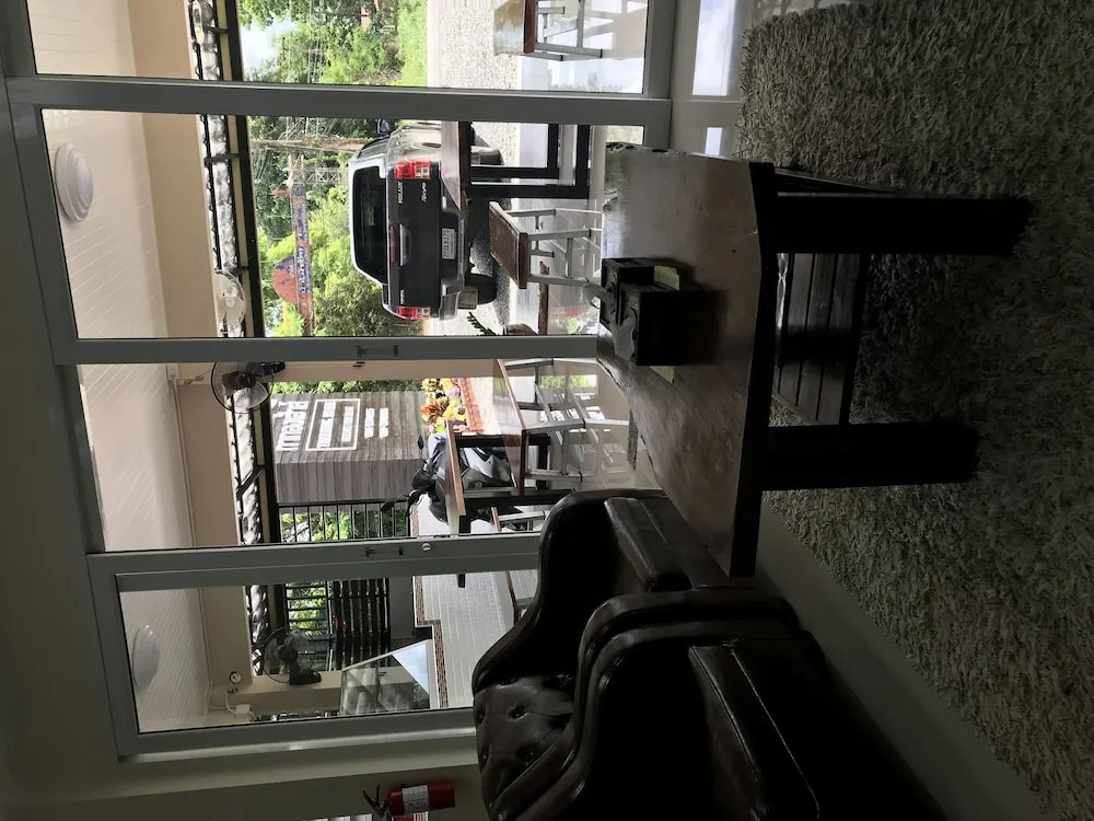 Thathong House