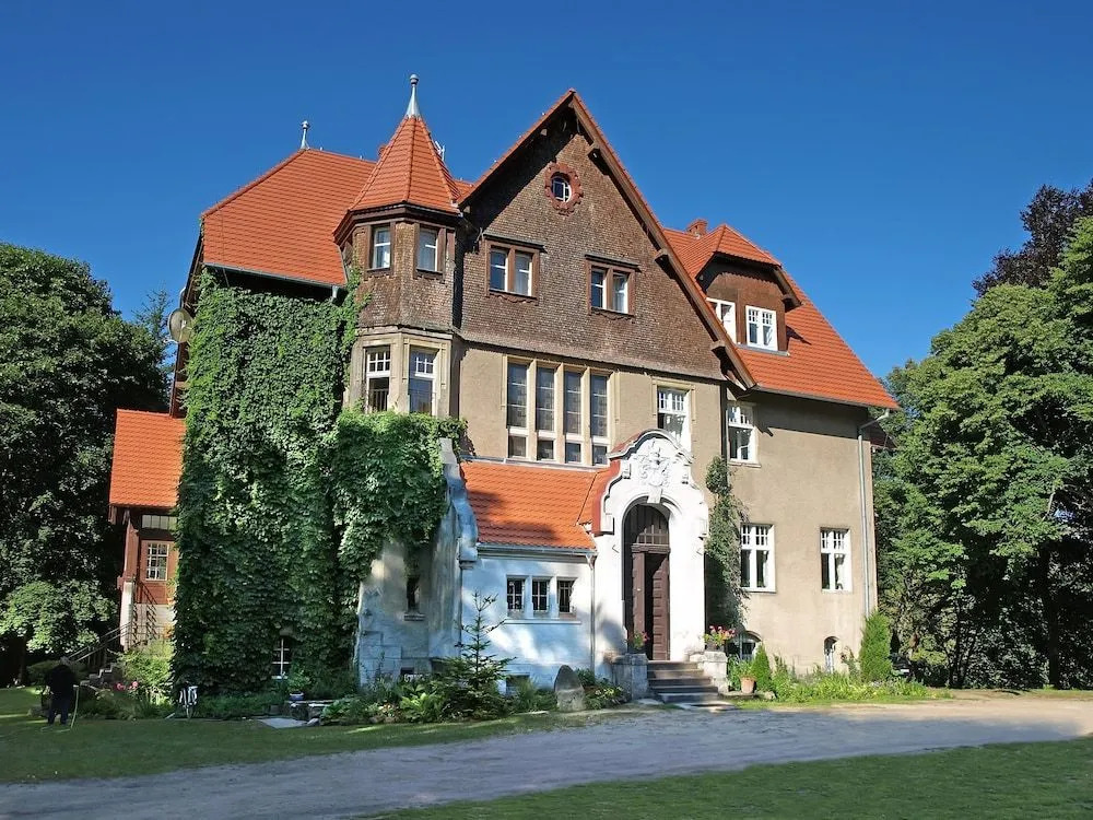 Pałac Myśliwski Orle Solutions