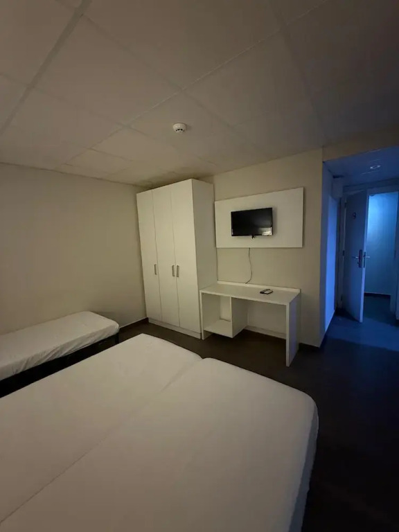 Hostal B y B Benidorm