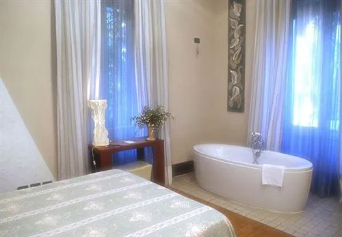 Mangili Garden Hotel
