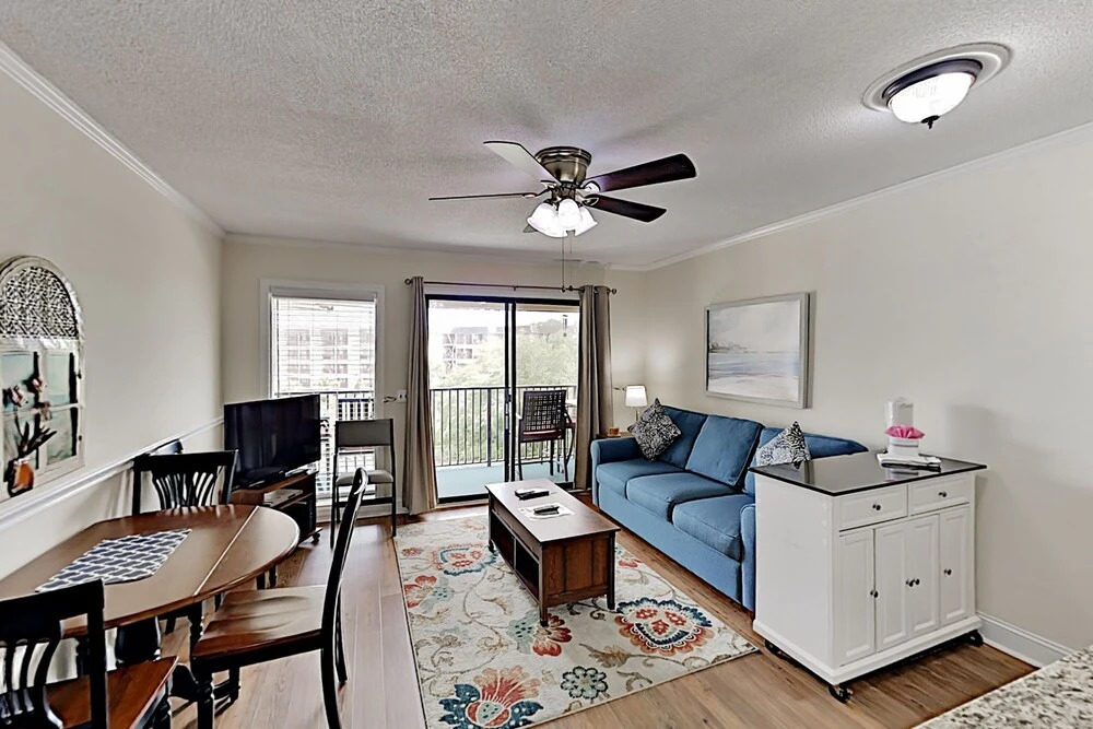 A348hhbt 1 Bedroom Condo