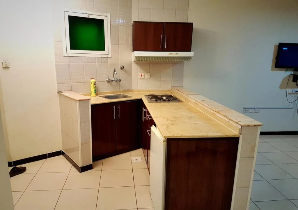 Al Jumeirah Modern Furnished Apartments
