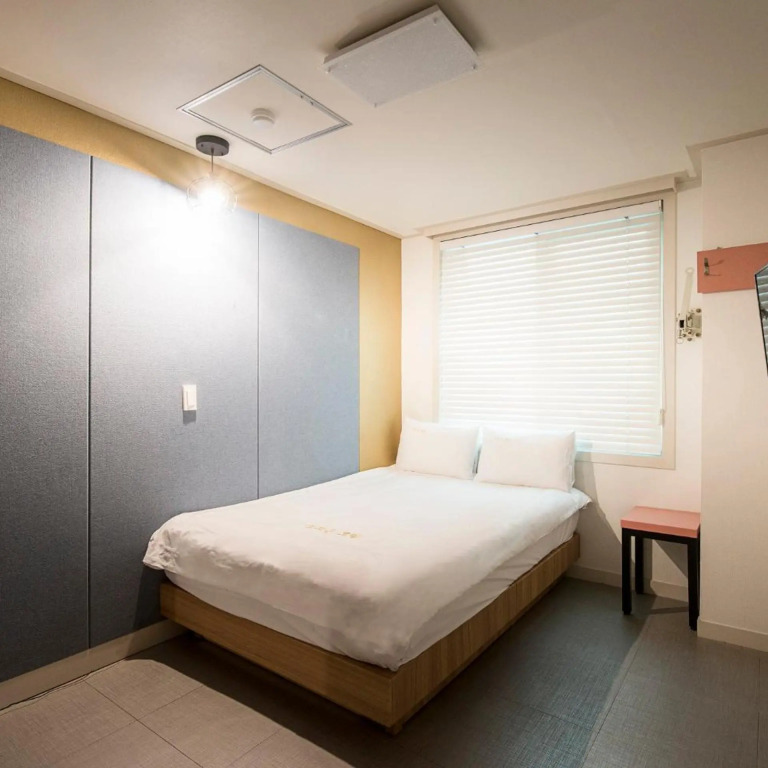 Champion Hotel