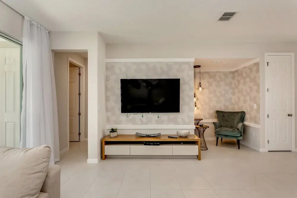 Lovely 3 Bedroom Vacation Home 1527cpc