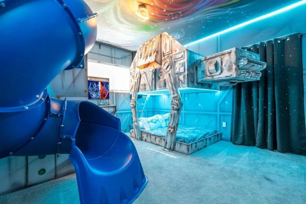 Themed 12br Paradise Villa Private Pool & Game Room