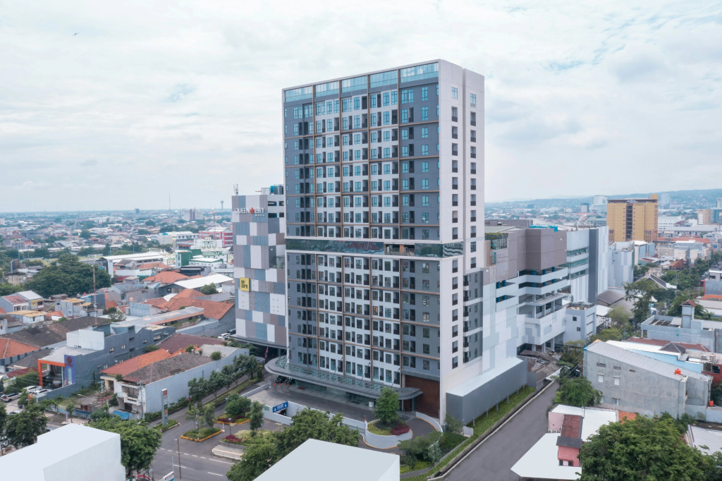 Somerset Queen City Semarang
