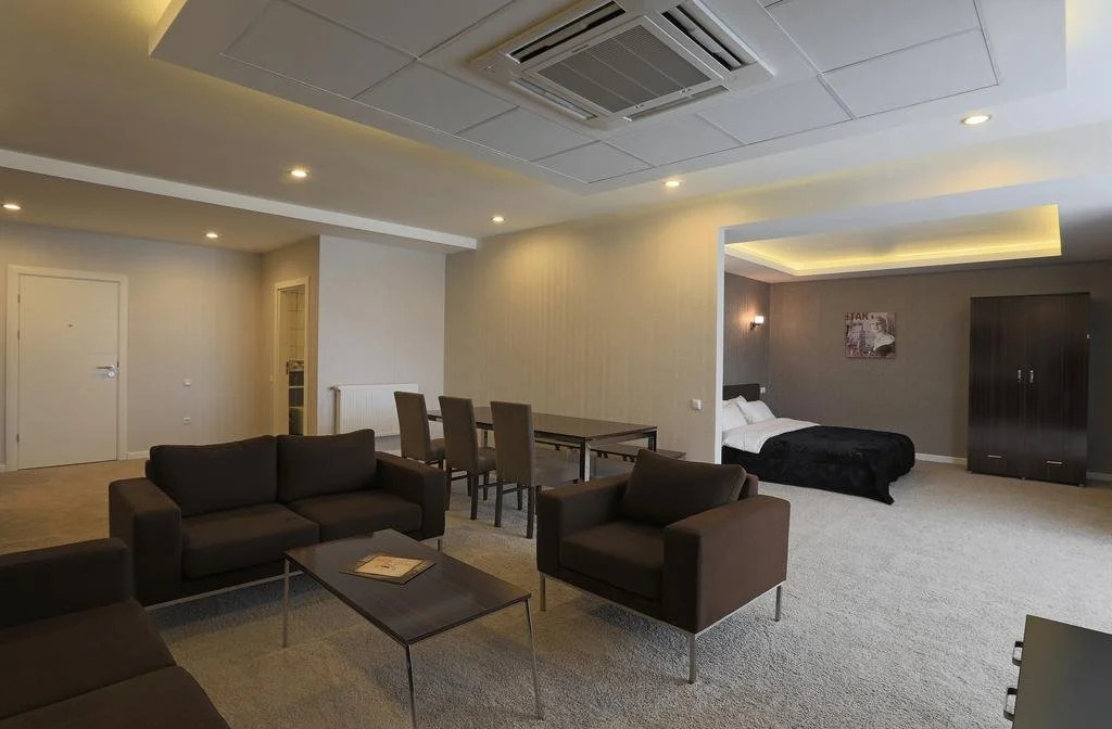 Nevo Studios Otel