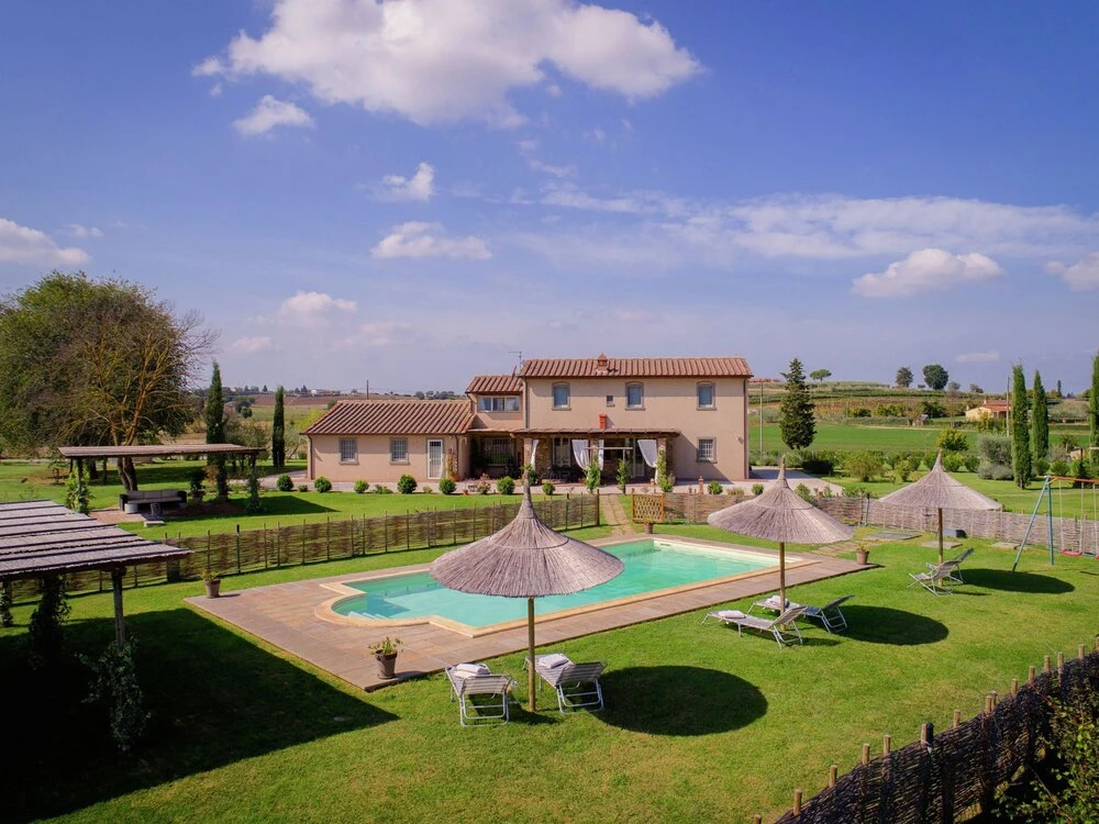 Gorgeous Tuscan Villa in Cortona With Swimming Pool
