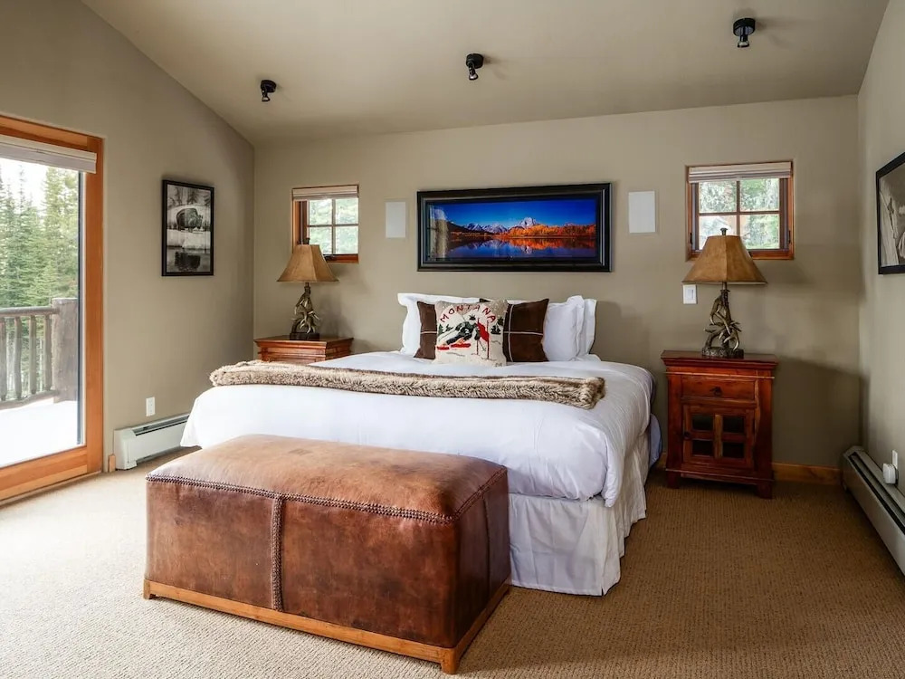 2 Mountain Home 3 Bedroom Home by Moonlight Basin Lodging