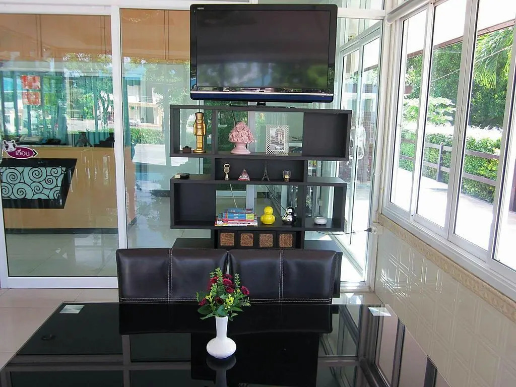 โรงแรมฟ้าพราวฝน Fah Proud Fon Hotel