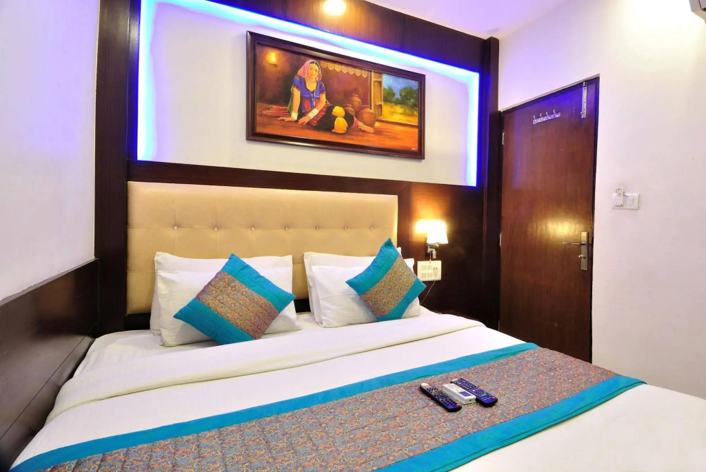 Hotel Prince Palace DX by check in room