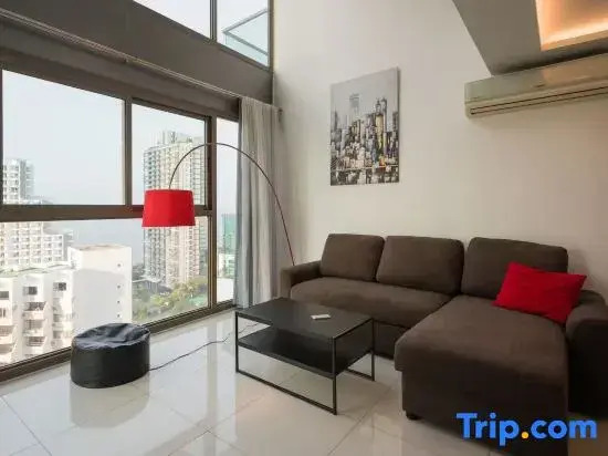 Wongamat Tower Duplex 1-Bedroom Free Electricity