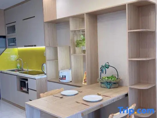 Phong Linh Homestay 30 apartments Vinhomes Grand Park