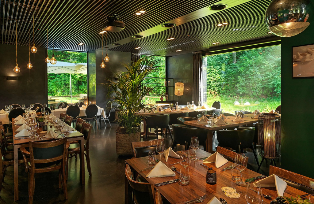 City Garden Hotel