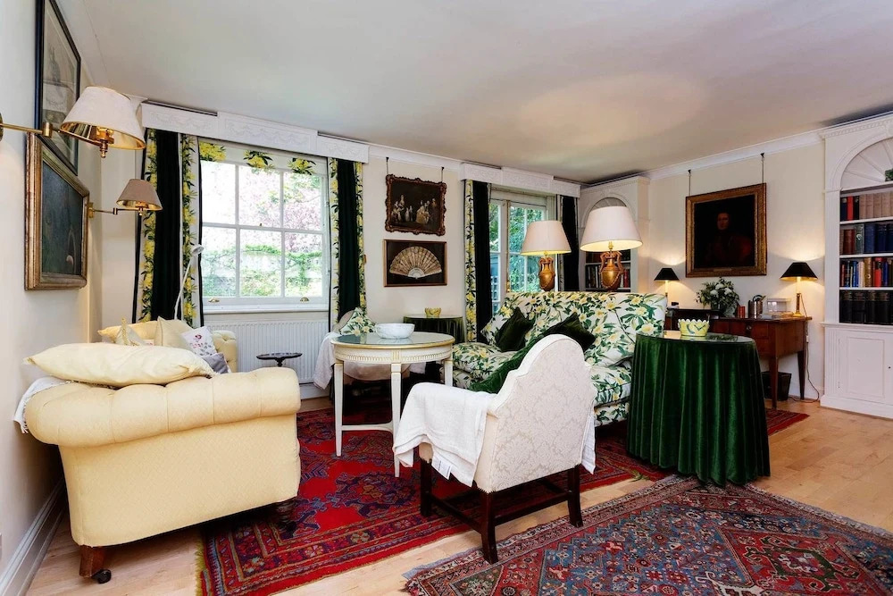 Veeve - Cambridge Coach House