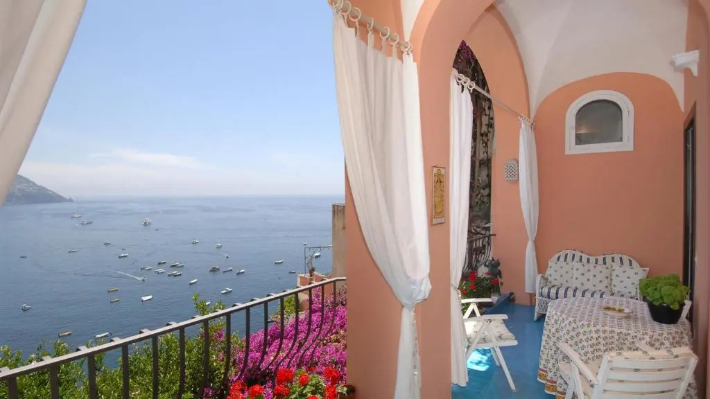 CASA MARIA 6&2, Emma Villas