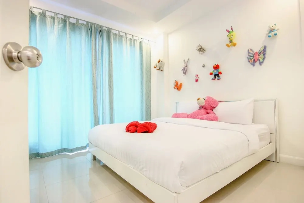 Party Home Pool Villa Hua Hin