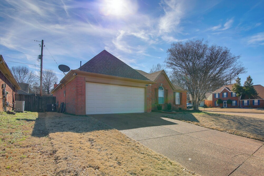 Walk to the Greenline: Sleek Cordova Home w/ Patio