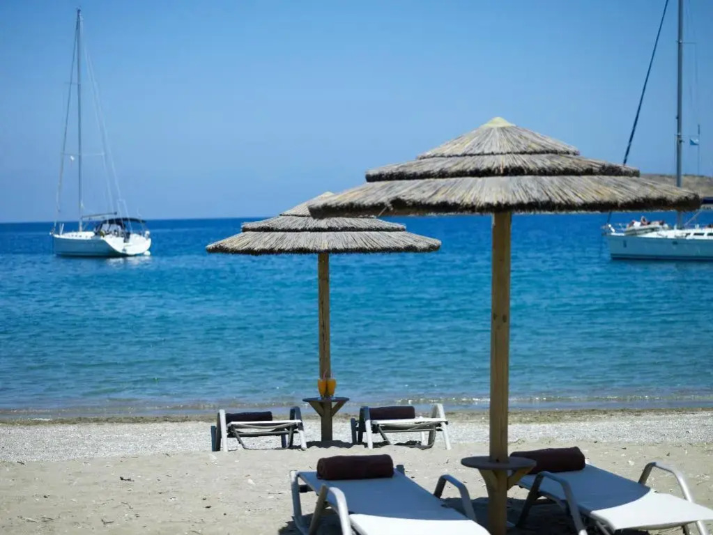 Porto Kea Suites by Sandglass