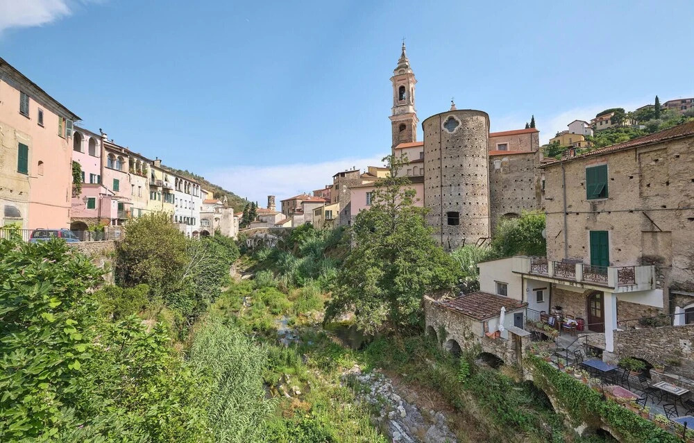 Stunning Home in Prelà With 3 Bedrooms, Wifi and Private Swimming Pool