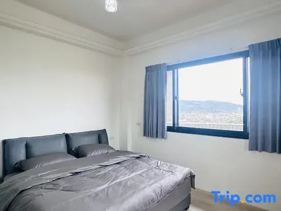 Jinshan Tsaishen View Villa