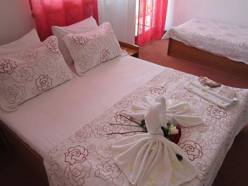 "VILLA DENY" Boutique HOTEL