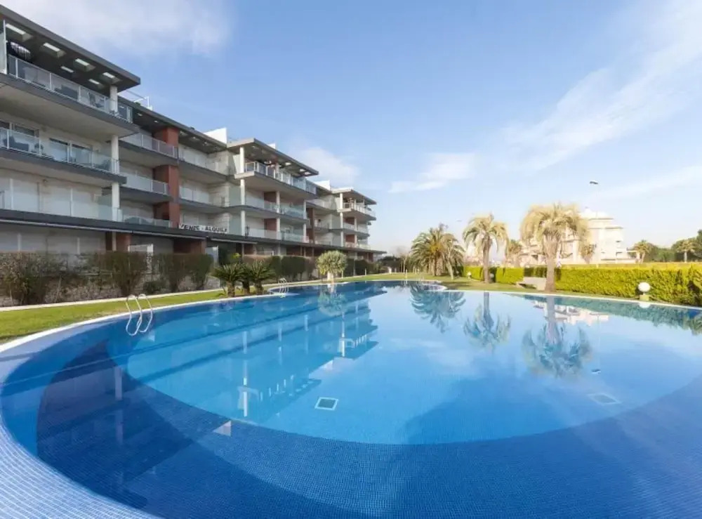 Poema - Apartment In Urbanitzacio Platja Doliva