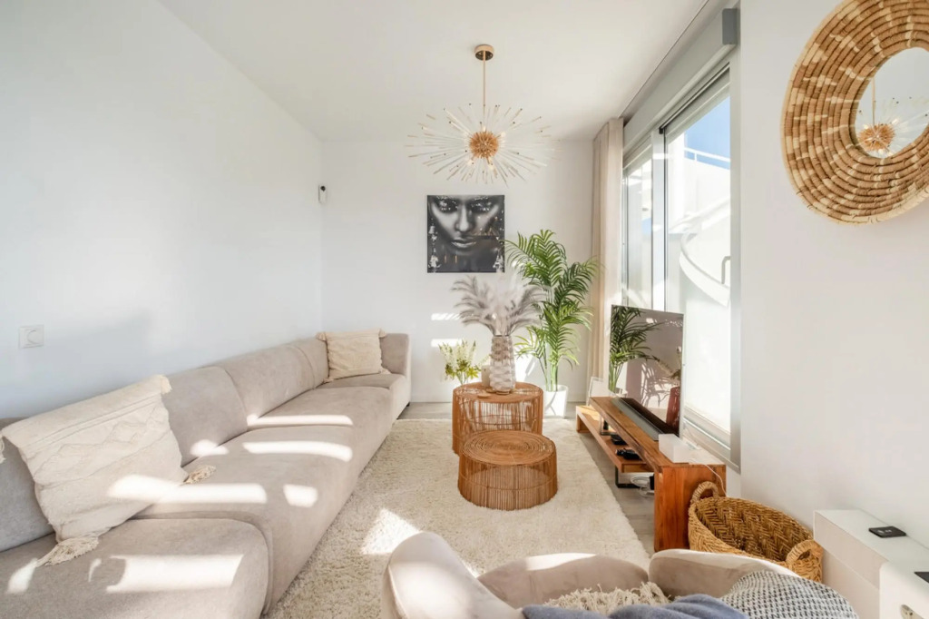 Rico Apartment - Penthouse with Terrace & Solarium