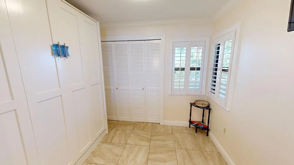 Inlet Reef 204 2 Bedroom Condo by RedAwning