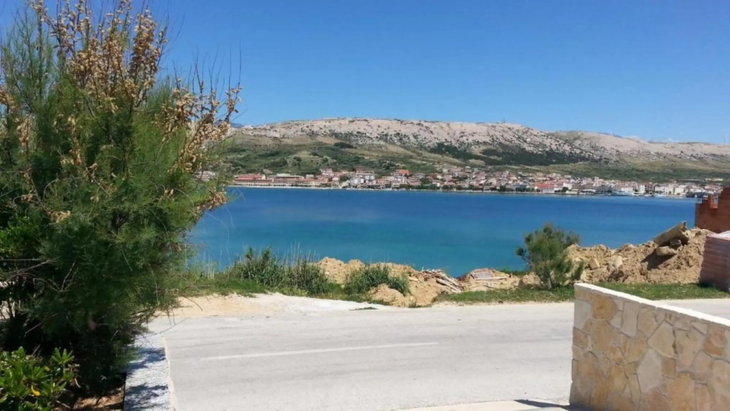 Nedjeljka - 10m from the sea - SA1(2)