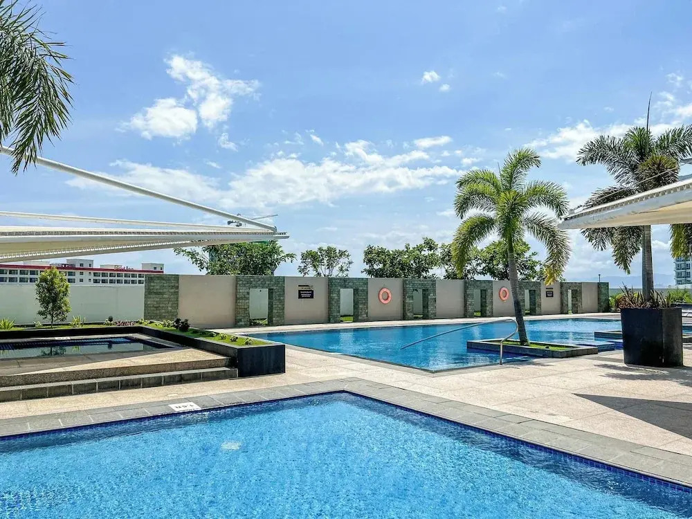 Mactan Newtown 2 Bedrooms with Balcony