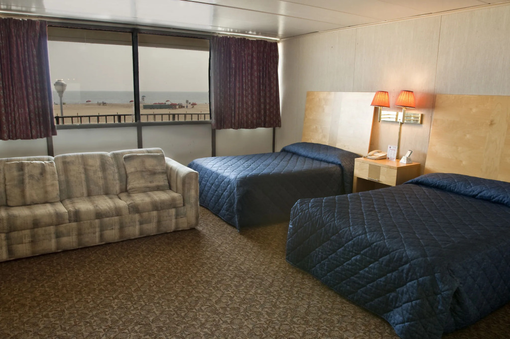 Rideau Oceanfront Motel