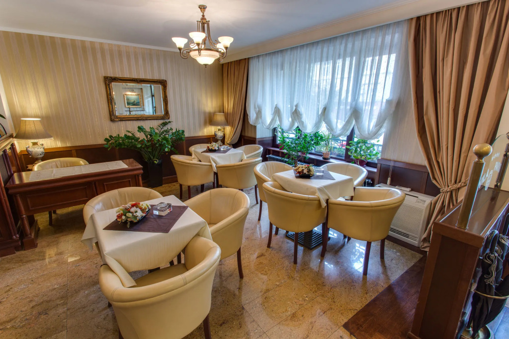 Vila Paris Boutique Hotel
