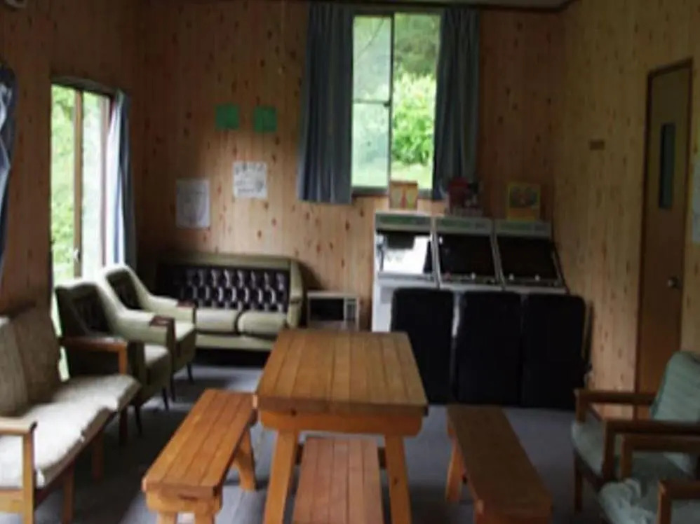 Lodge Oakland
