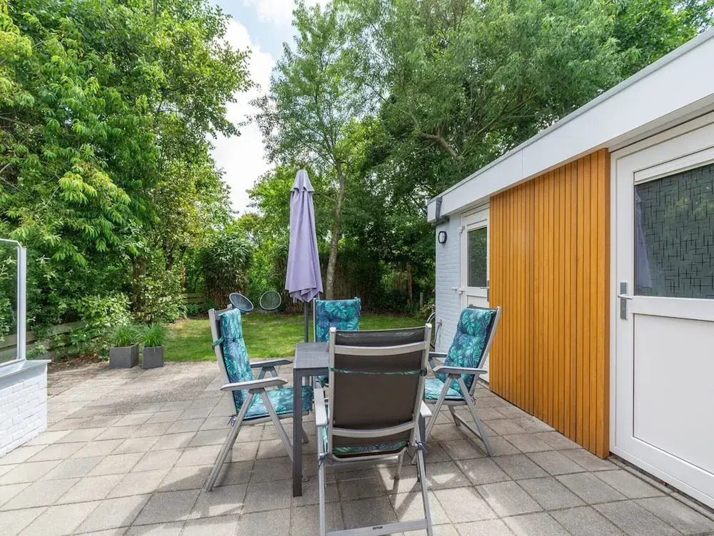 Garnekuul 18 holiday home with veranda
