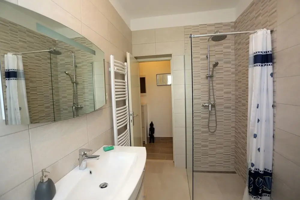 Ali - Modern Apartments - A1